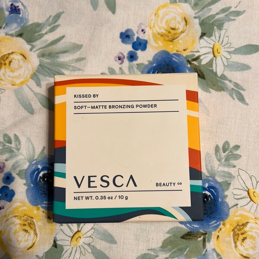 Vesca Kissed By Soft Matte Bronzer